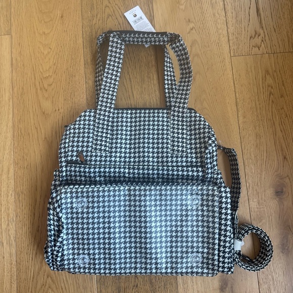 Lug Saunter Classic Duffel & Sway Pouch Travel Bag In Black Houndstooth D23 - Picture 2 of 4